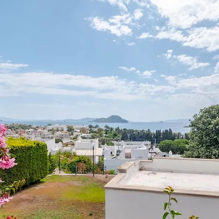 شقة Flat With Sea View And Shared Pool In Bodrum
